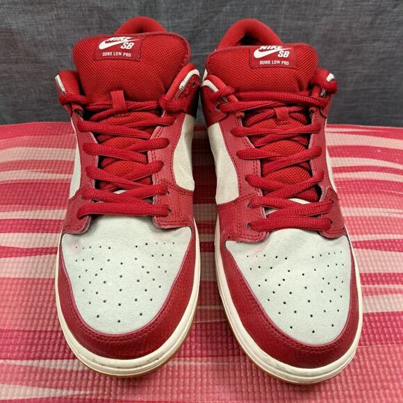 Size 12 - Nike Dunk Pro SB Low Valentines Day Men 304292-612 - Picture 2 of 16